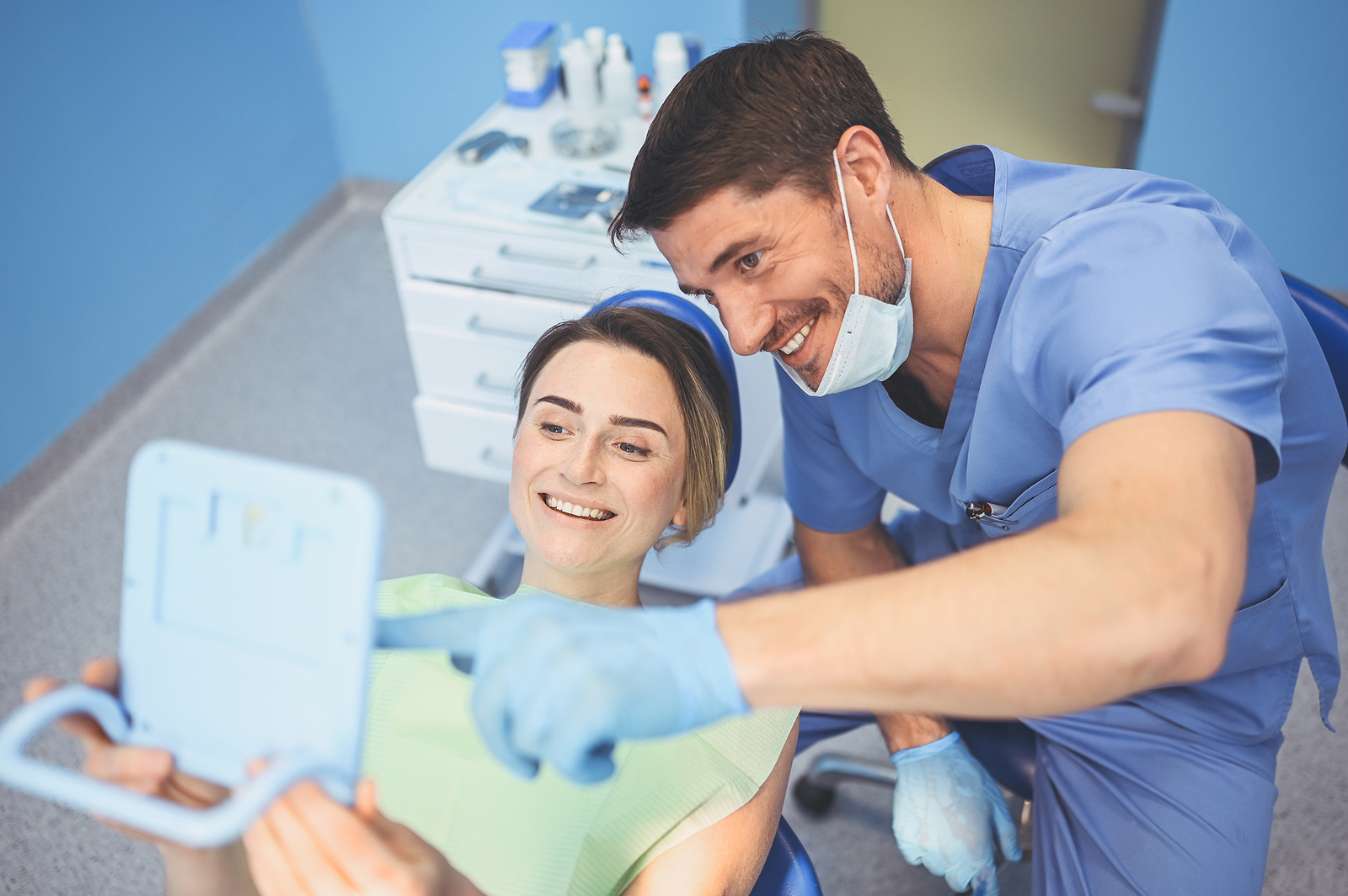 A Complete Guide: What to Expect on Your Routine Dental Examination