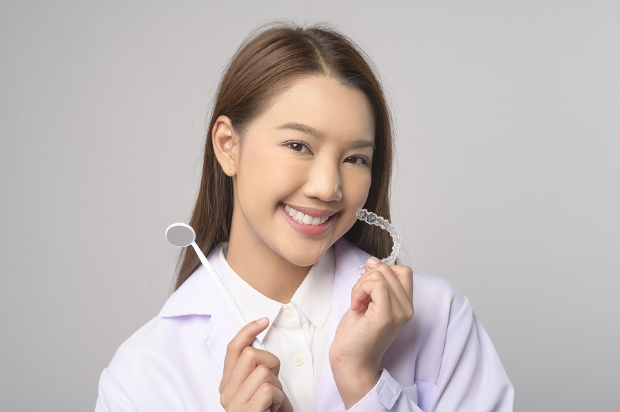 Tips For New Invisalign Aligners